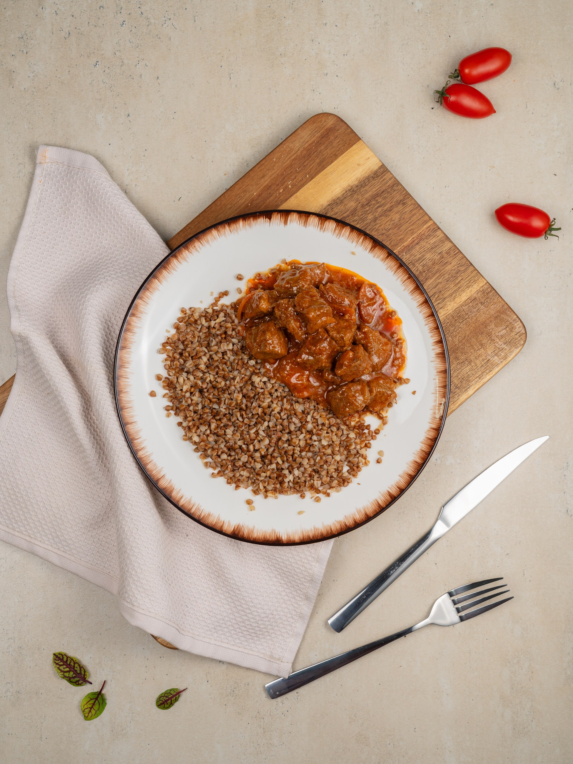 uppetit-113_resized Гуляш XL из говядины с гречкой 400 гр